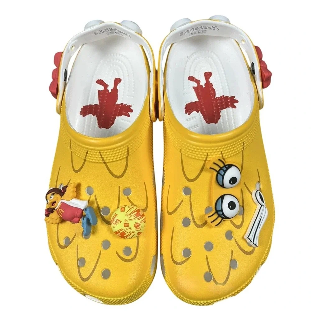 CROCS step into